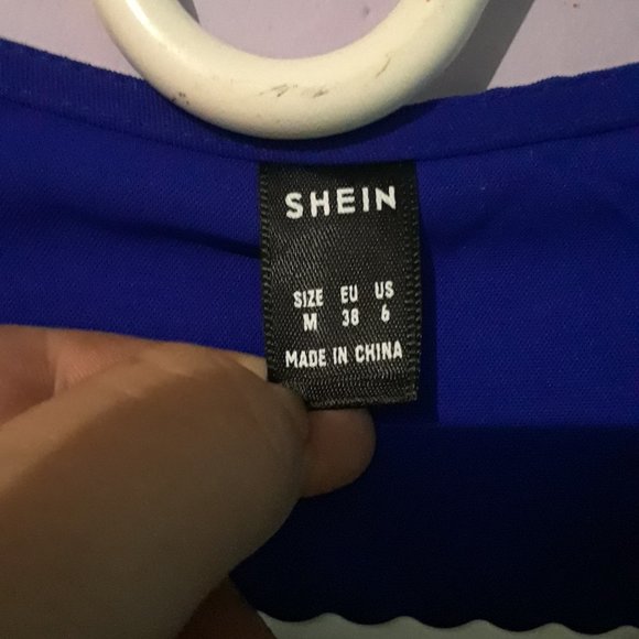 NWOT SHEIN open arm light weight blouse - Picture 2 of 3